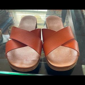 Abound leather flat sandals